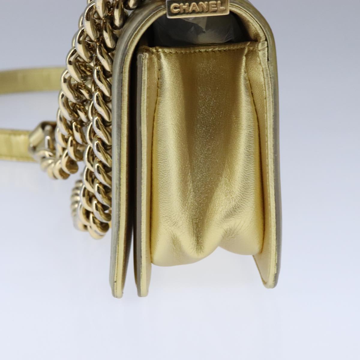 CHANEL Matelasse Chain Boy Chanel Shoulder Bag Patent Gold CC Auth 106721SAM