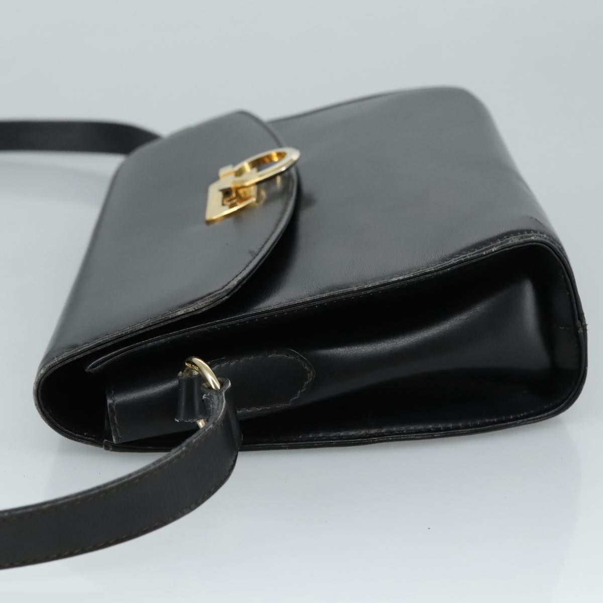 Salvatore Ferragamo Gancini Shoulder Bag Leather Black Auth 106734