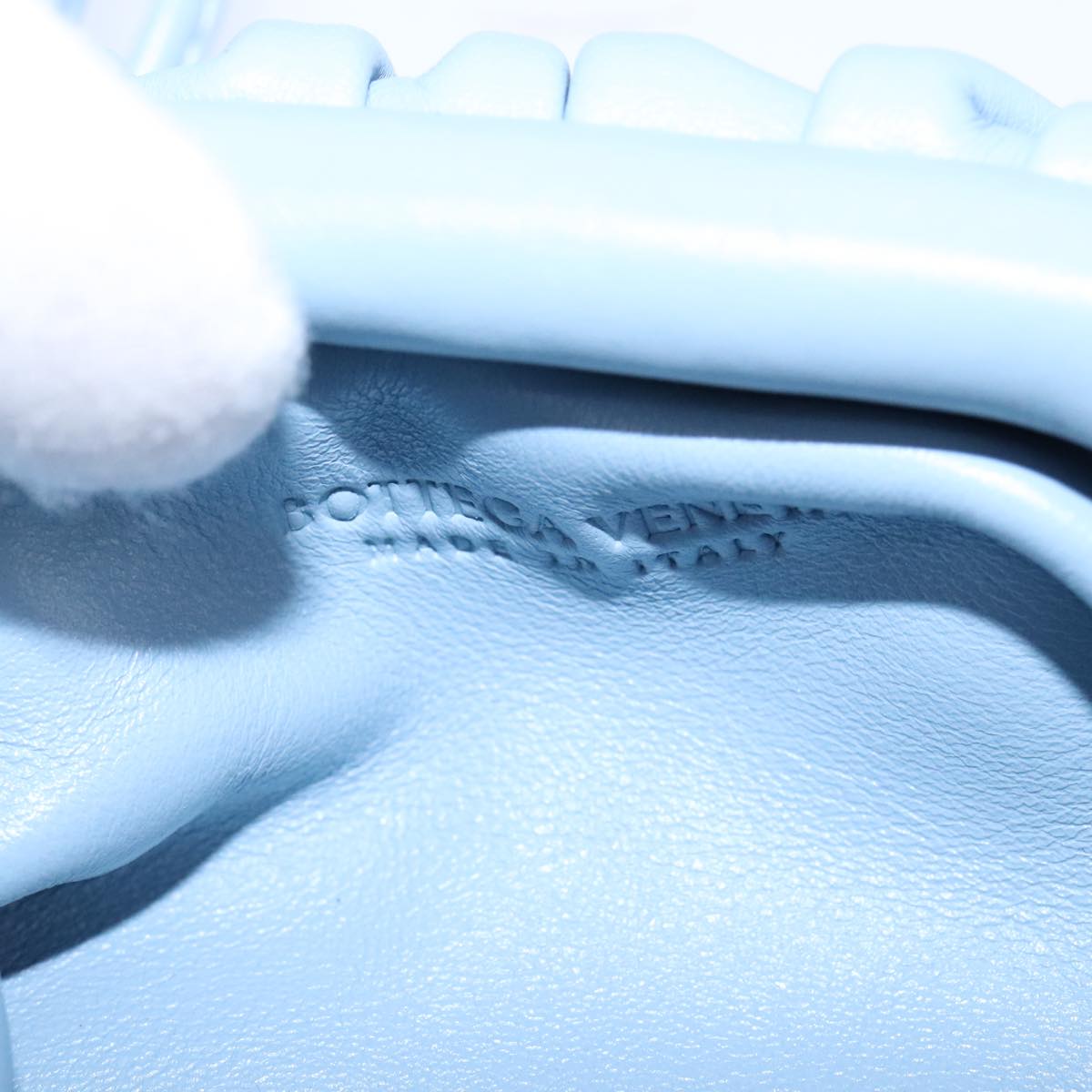BOTTEGA VENETA The Pouch Leather Light Blue Auth 106740V