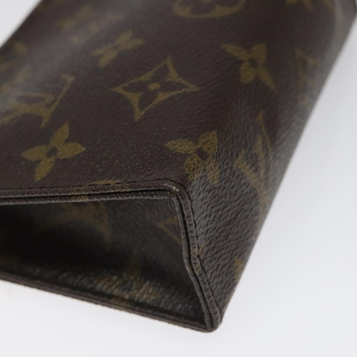 LOUIS VUITTON Monogram Poche Toilette 15 Pouch M47546 LV Auth 106749