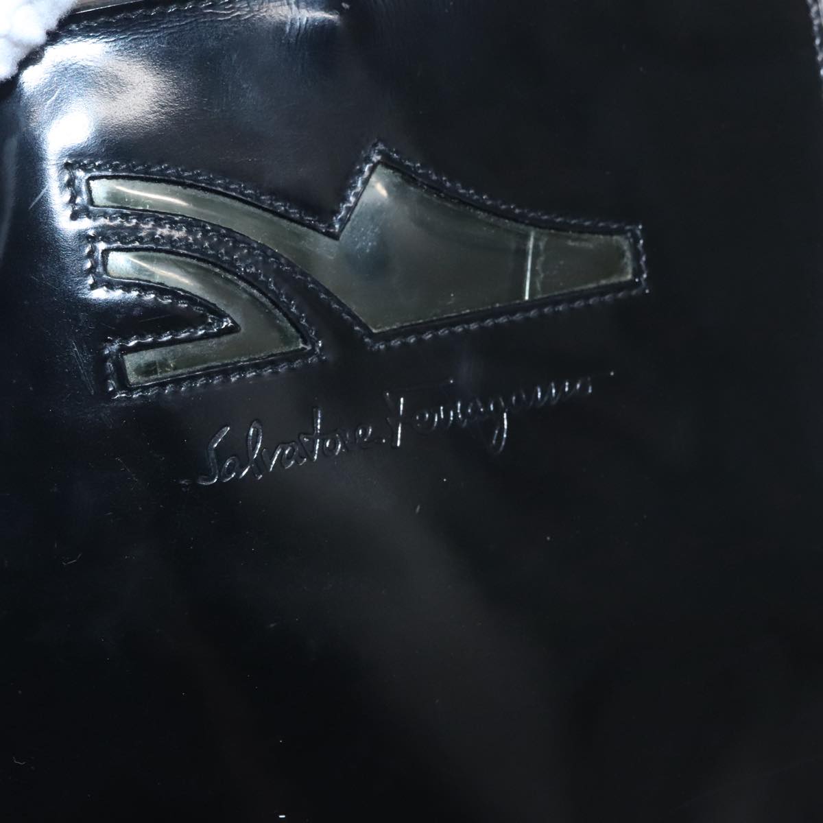 Salvatore Ferragamo Hand Bag Enamel Black Auth 107226