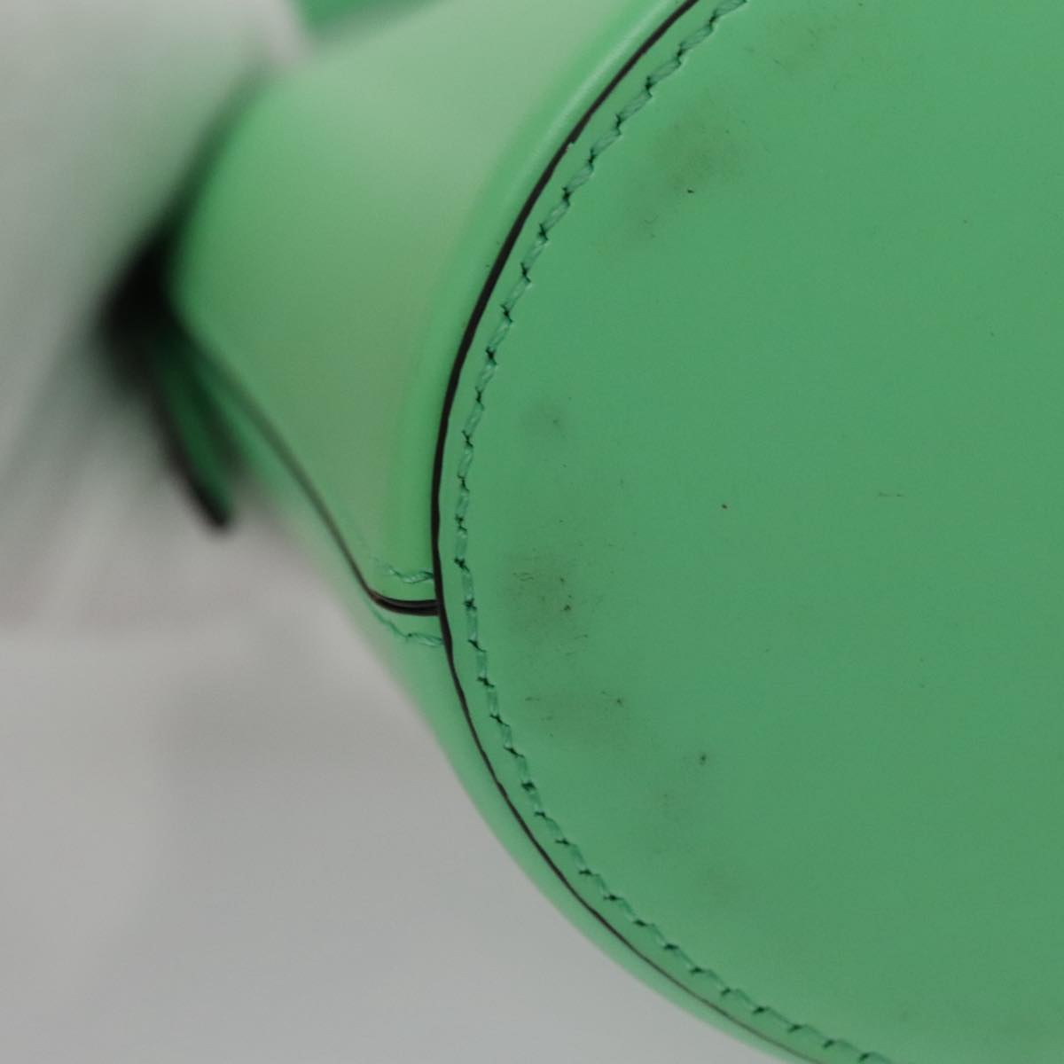 Salvatore Ferragamo Gancini Shoulder Bag Leather Green Silver Auth 107228AV