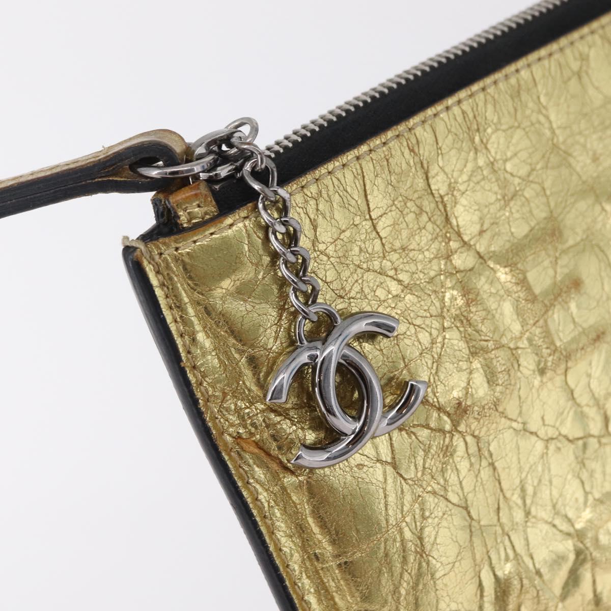 CHANEL Clutch Bag Leather Gold CC Auth 107504