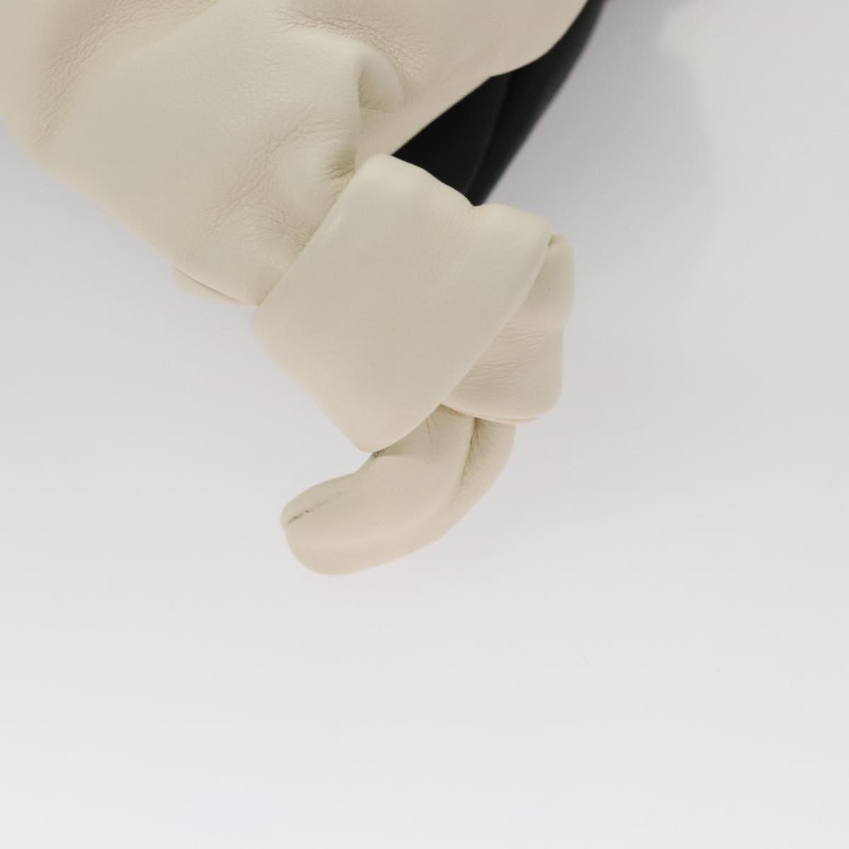 Chloe Arlin Hand Bag Leather 2way White Black Auth 107511V