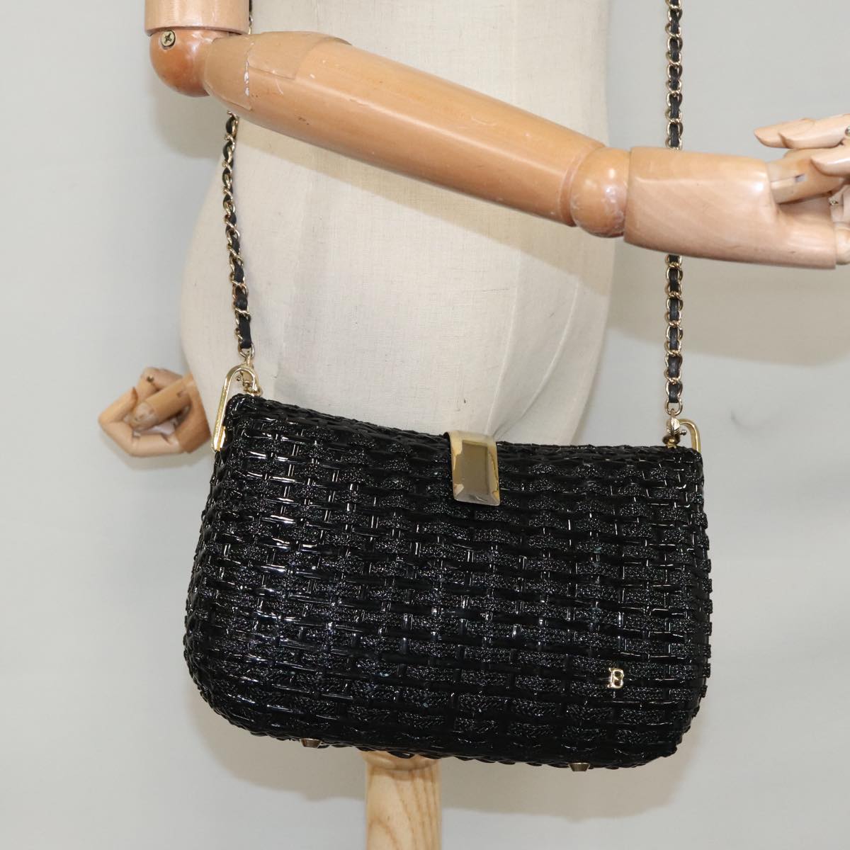 BALLY Chain Shoulder Bag Straw Black Gold Auth 107600