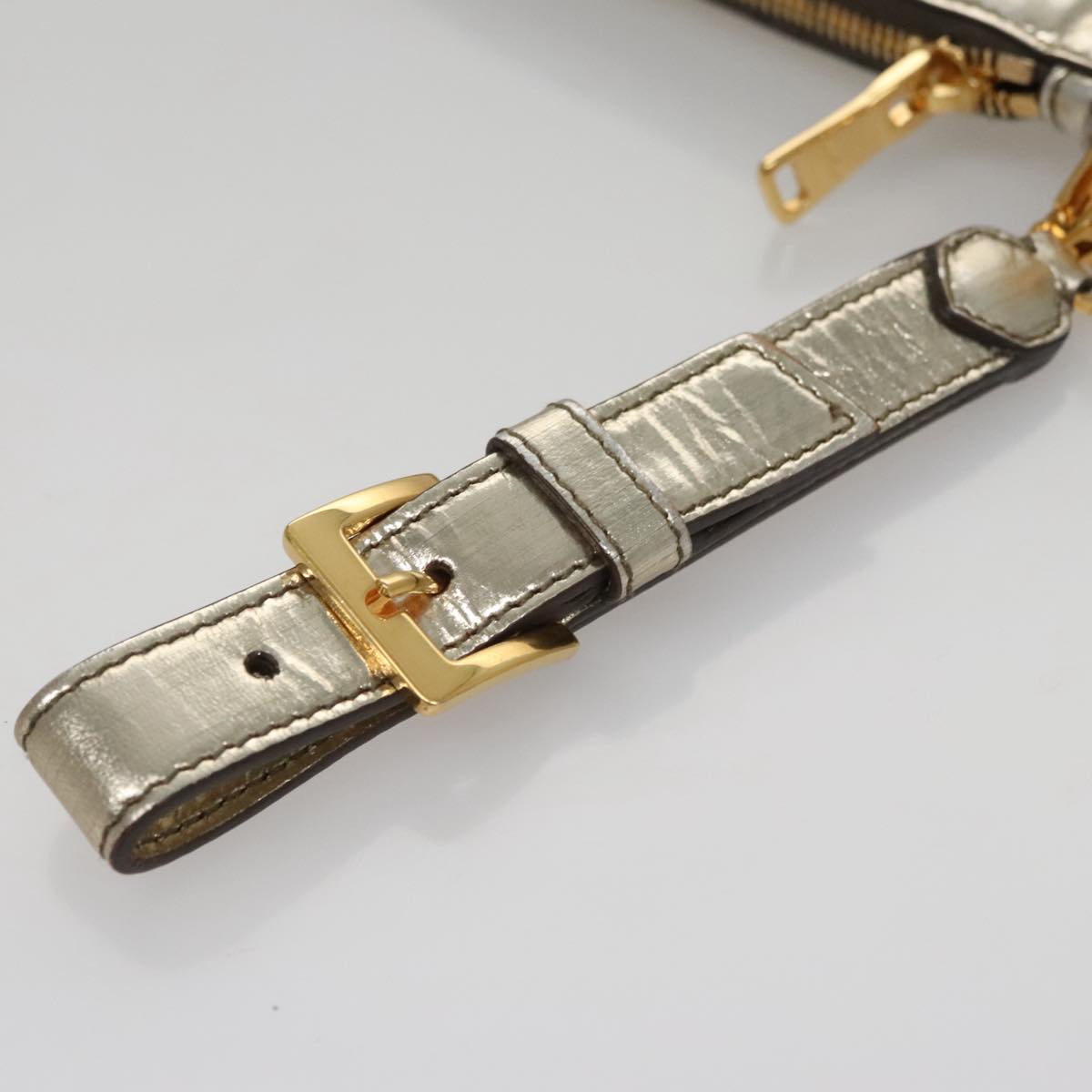 Miu Miu Clutch Bag Enamel Gold Auth 107847