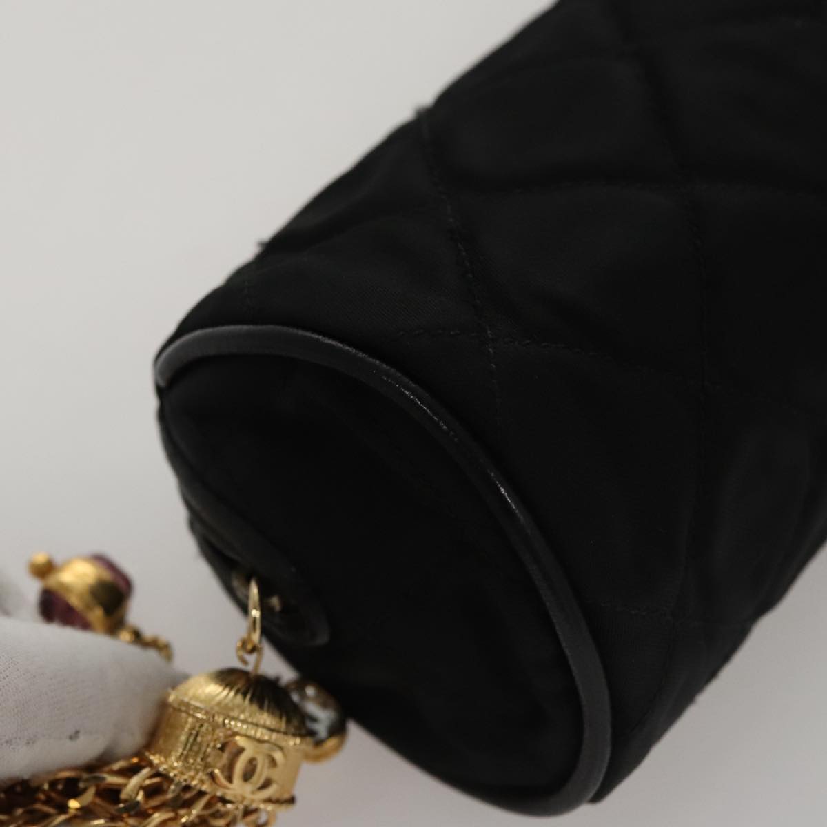 CHANEL Matelasse Pouch Nylon Black Gold CC Auth 107851