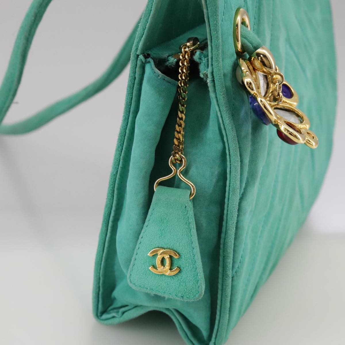 CHANEL V stitch Shoulder Bag Nylon Green Gold CC Auth 107879