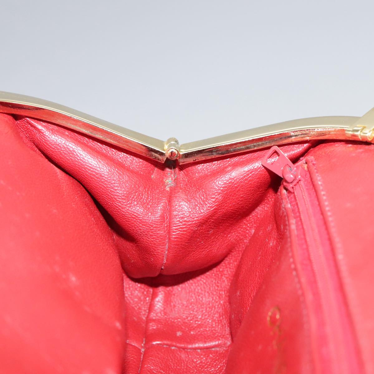 CHANEL Chain Flower Shoulder Bag Leather Red Gold CC Auth 107981