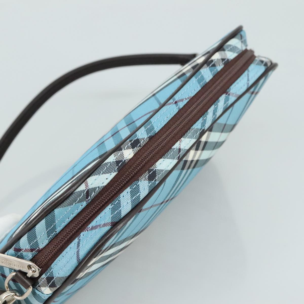 BURBERRY Nova Check Blue Label Accessory Pouch Nylon Blue Silver Auth 108007