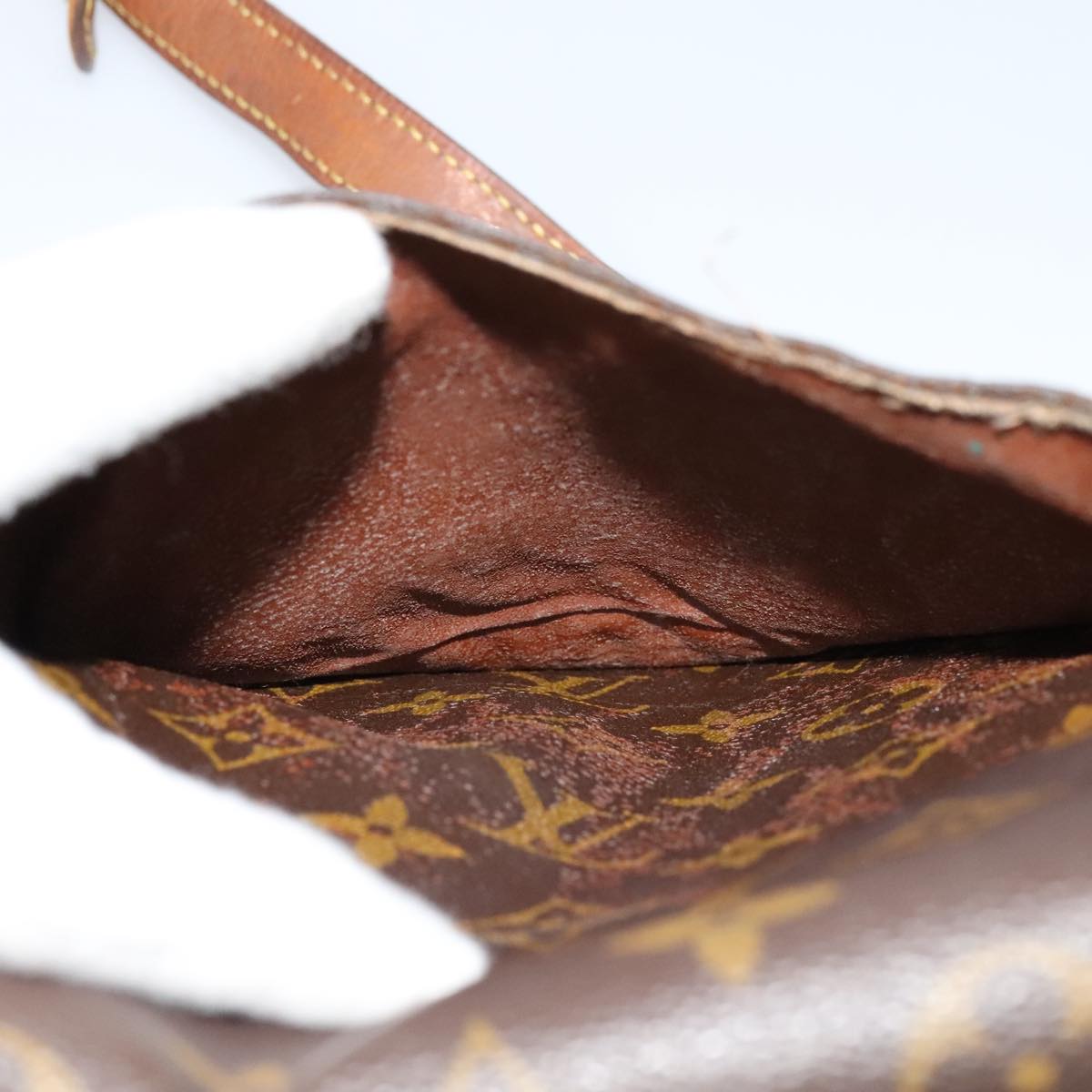 LOUIS VUITTON Monogram Saint Cloud GM Shoulder Bag M51242 LV Auth 108205