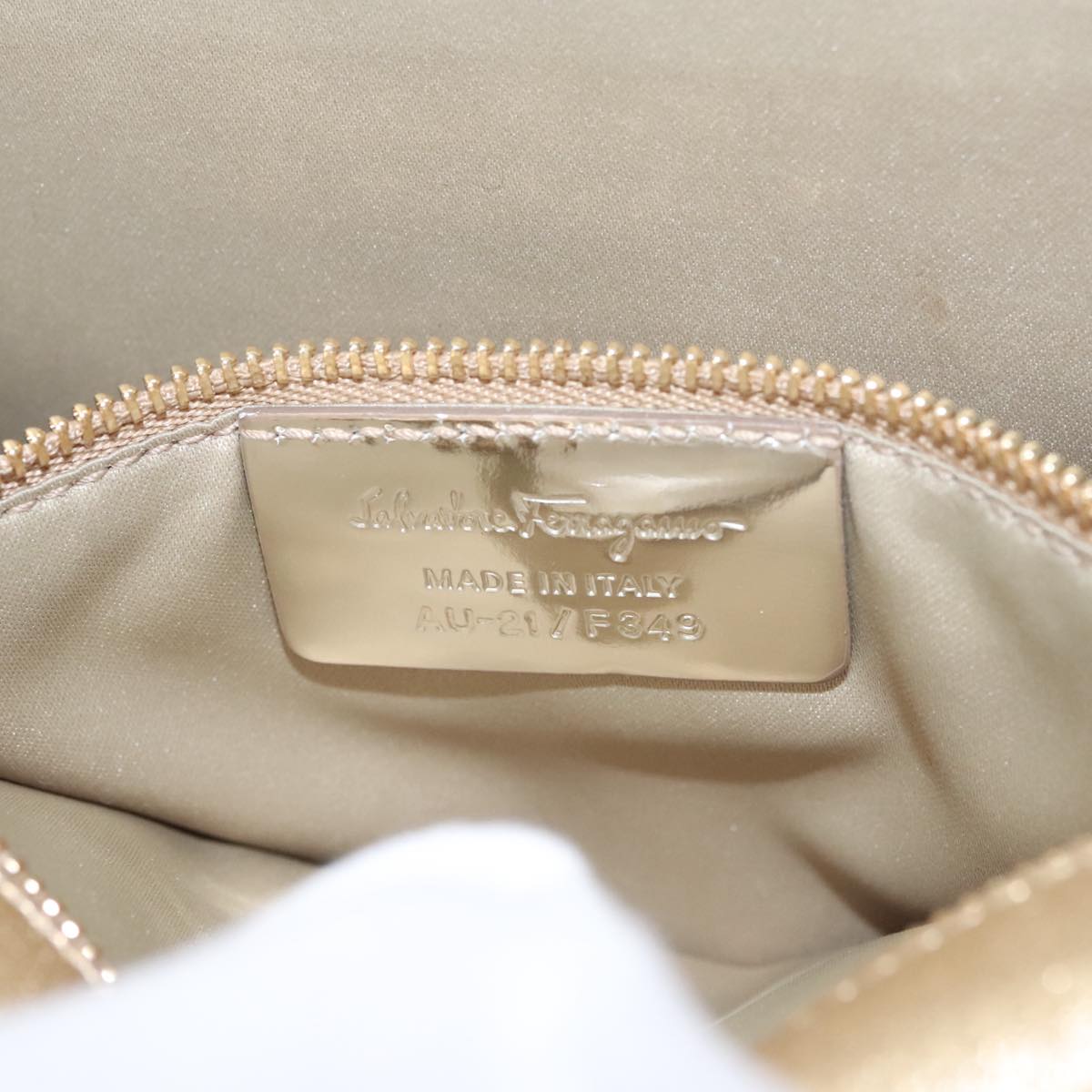 Salvatore Ferragamo Shoulder Bag Sequin 2way Gold Auth 108329