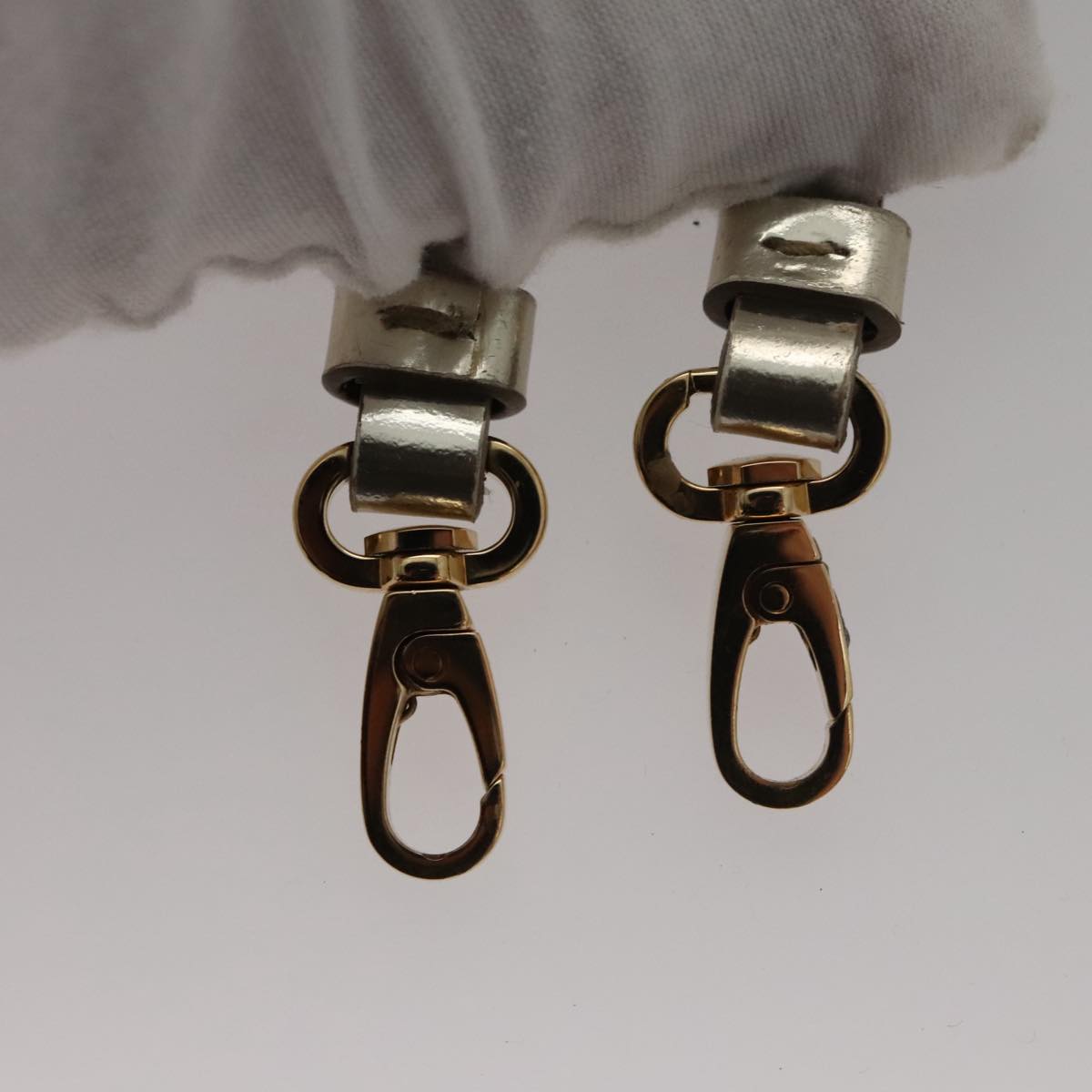 Salvatore Ferragamo Shoulder Bag Sequin 2way Gold Auth 108329