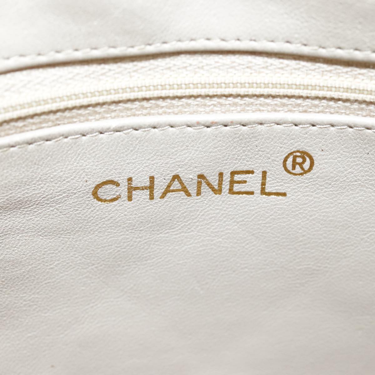 CHANEL Matelasse Chain Shoulder Bag Lamb Skin Beige Gold CC Auth 108395