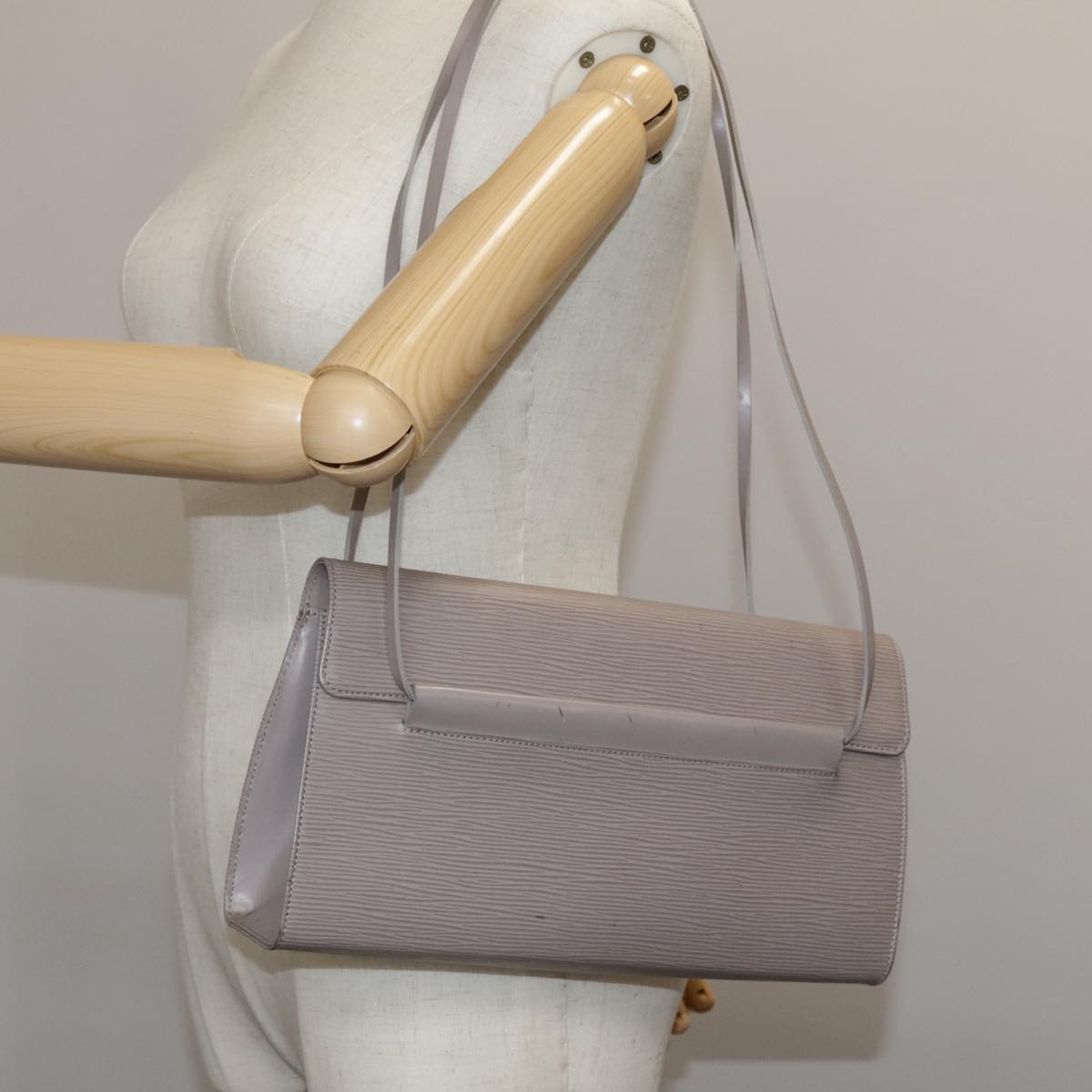 LOUIS VUITTON Epi Dinar Tote Bag Lilac M5202B LV Auth 108420