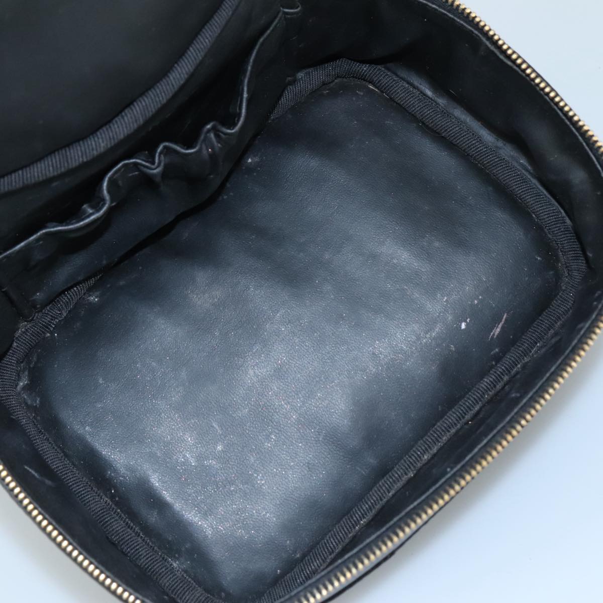 CHANEL Bicolore Vanity Hand Bag Leather Black Gold CC Auth 108585