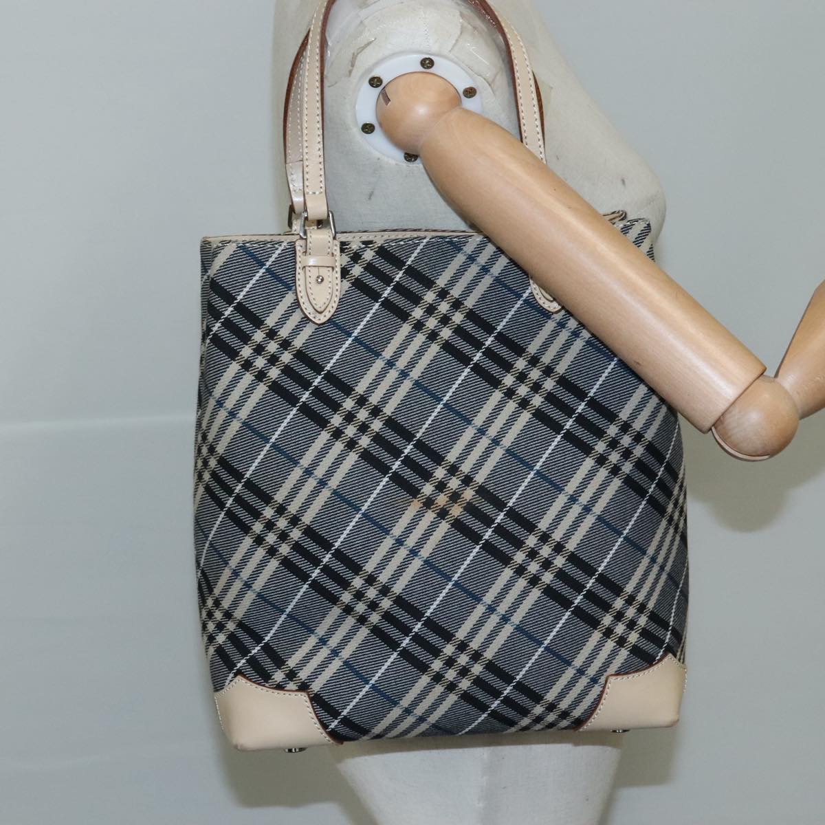 BURBERRY Nova Check Blue Label Tote Bag Canvas Navy Beige Silver Auth 108831