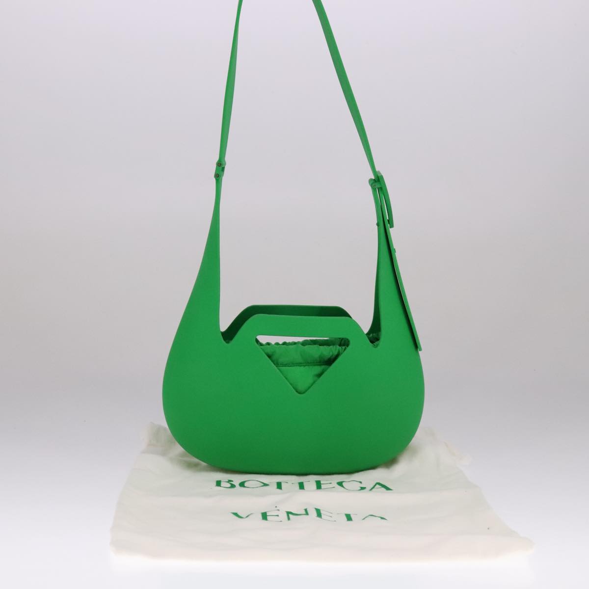 BOTTEGA VENETA Triangle Punch Shoulder Bag Rubber Green Auth 108918V