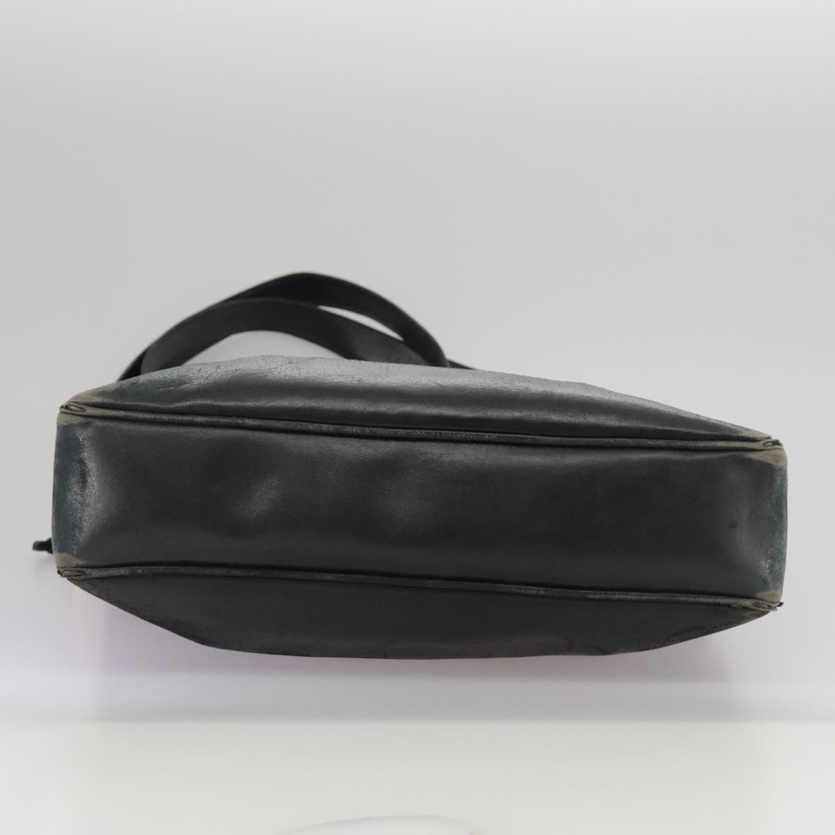 CHANEL Matelasse Chain Shoulder Bag Leather Gold Black CC Auth 108965