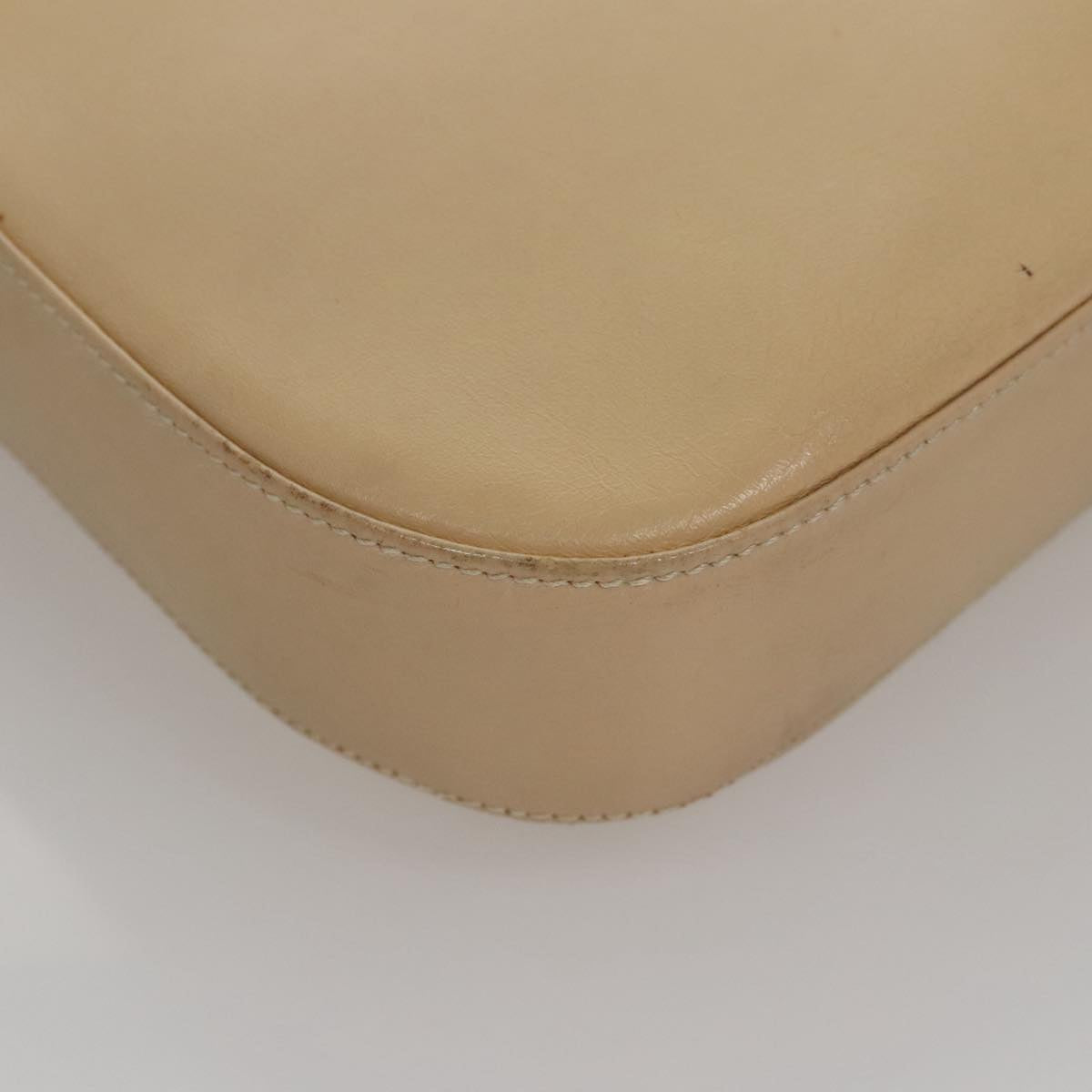 Salvatore Ferragamo Gancini Shoulder Bag Leather Beige Gold Auth 109481