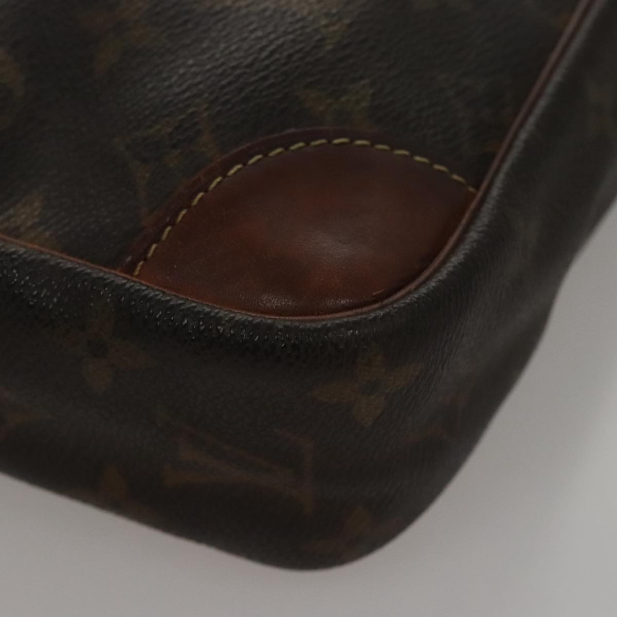 LOUIS VUITTON Monogram Compiegne 28 Clutch Bag M51845 LV Auth 109487