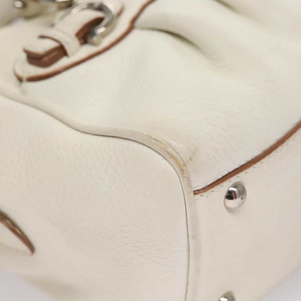 Salvatore Ferragamo Gancini Hand Bag Leather White Silver Auth 109712