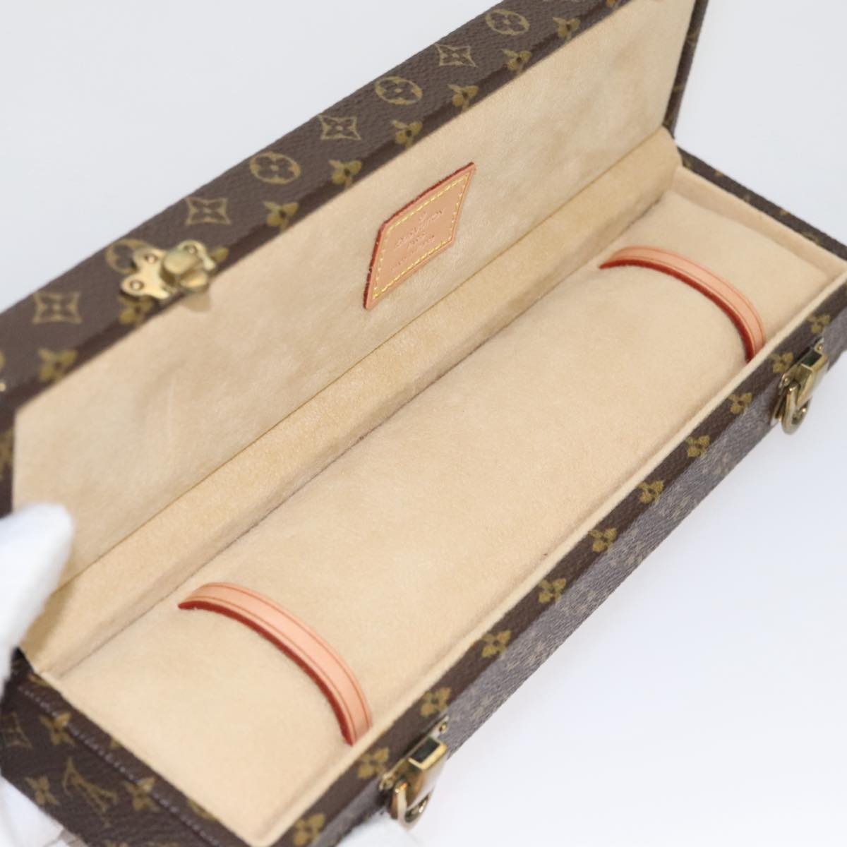 LOUIS VUITTON Monogram Accessory Case Jewelry Box LV Auth 109752SV