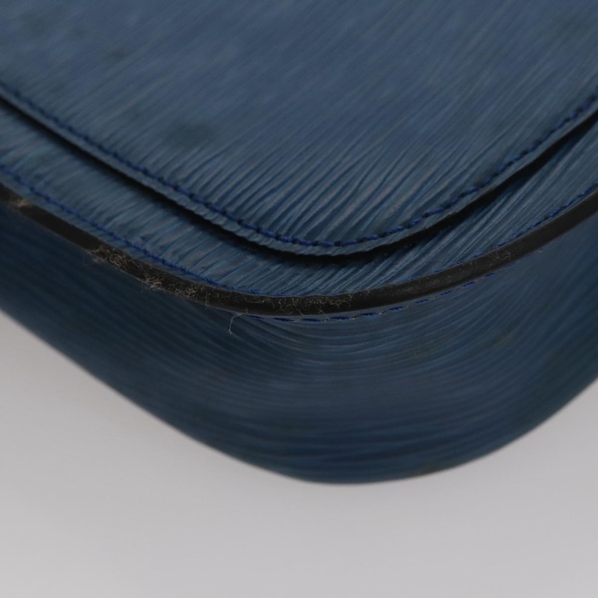 LOUIS VUITTON Epi Saint Cloud PM Shoulder Bag Blue M52195 LV Auth 109960