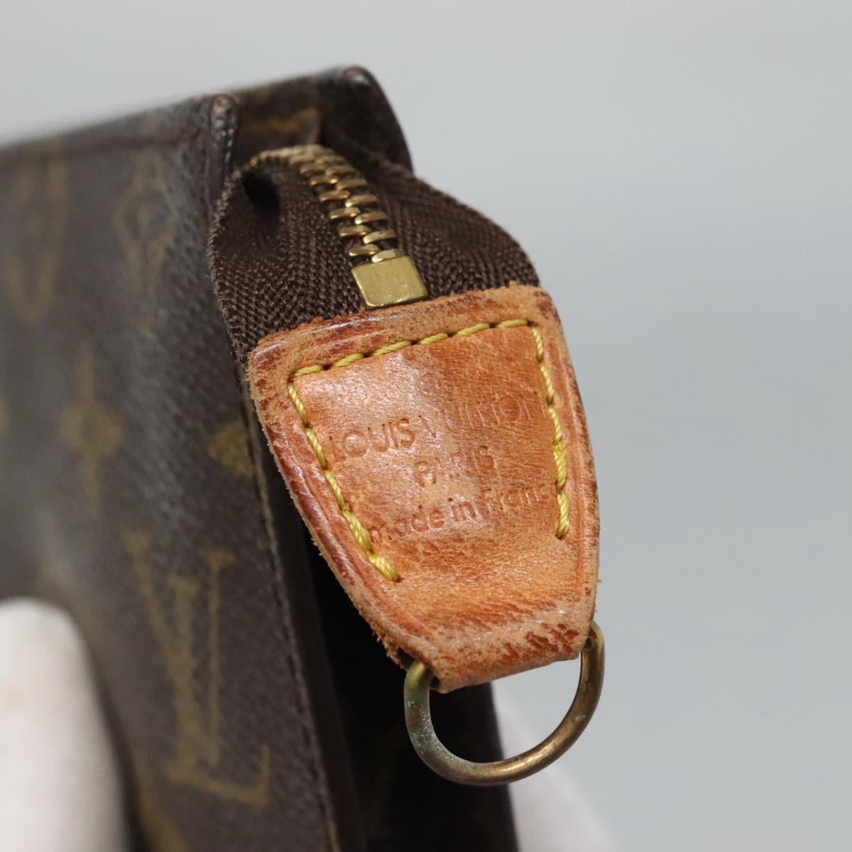 LOUIS VUITTON Monogram Bucket GM Accessory Pouch LV Auth 110130