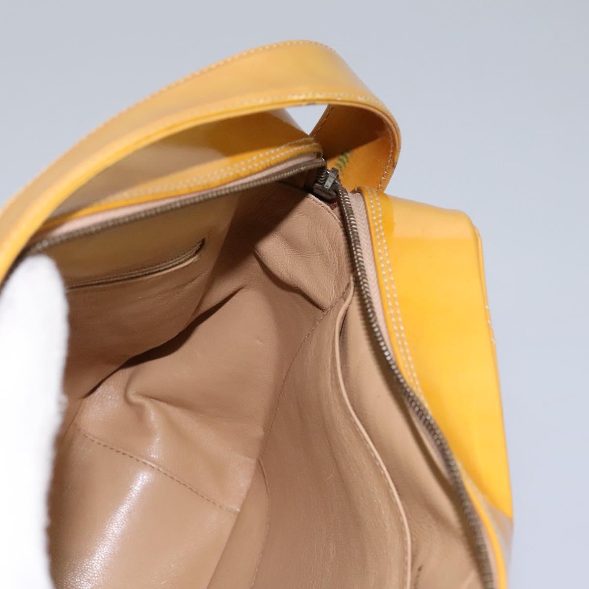 CHANEL Bicolore Shoulder Bag Patent leather Yellow CC Auth 110286