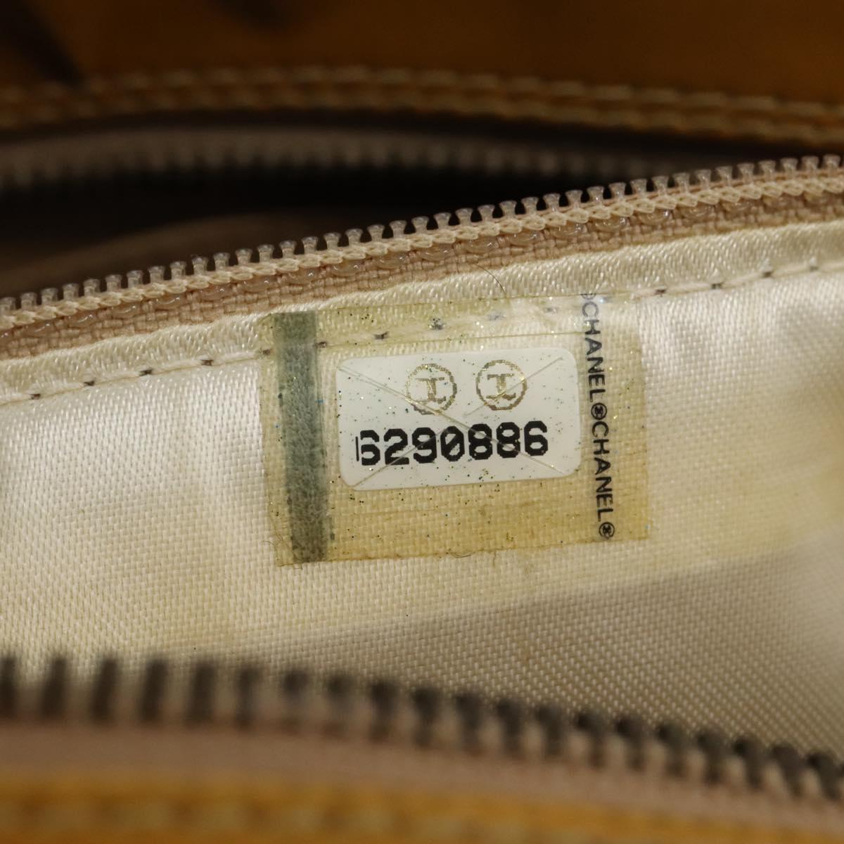 CHANEL Bicolore Shoulder Bag Patent leather Yellow CC Auth 110286