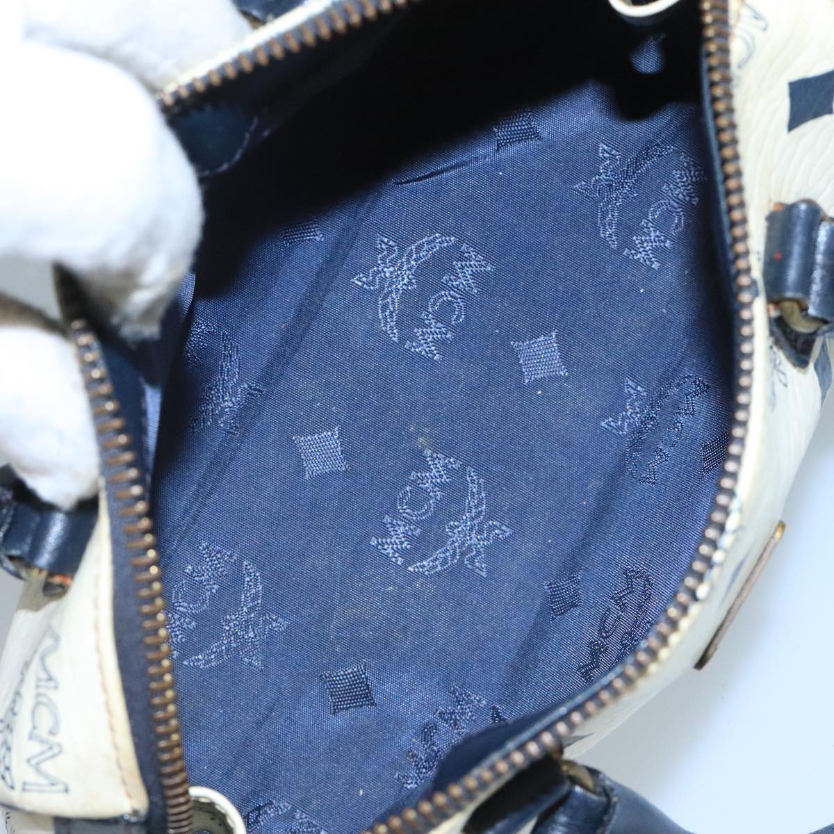 MCM Vicetos Logogram Hand Bag PVC Leather 2way White Navy gold Auth 110795