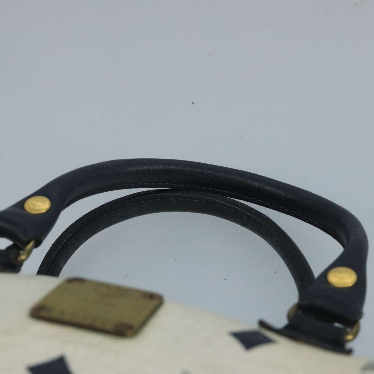 MCM Vicetos Logogram Hand Bag PVC Leather 2way White Navy gold Auth 110795