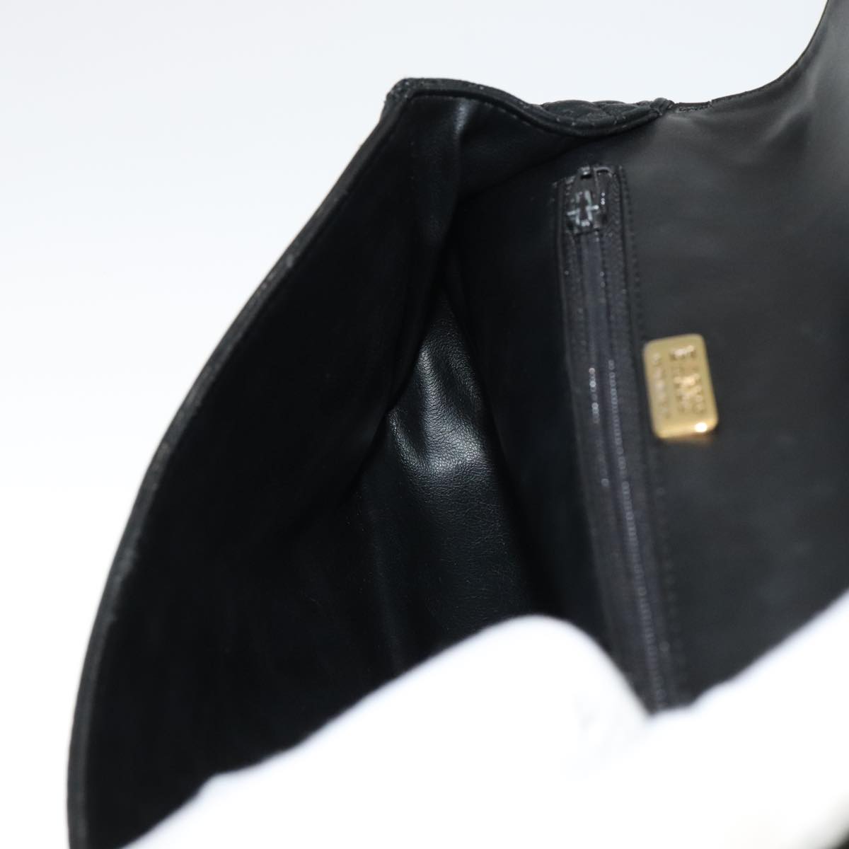 BALLY Quilted Chain Shoulder Bag Leather Black Gold Auth 111116