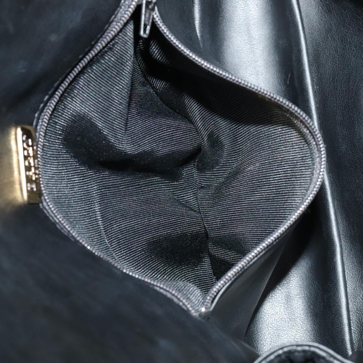 BALLY Quilted Chain Shoulder Bag Leather Black Gold Auth 111116