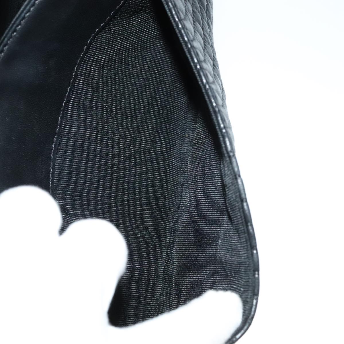 BALLY Quilted Chain Shoulder Bag Leather Black Gold Auth 111116