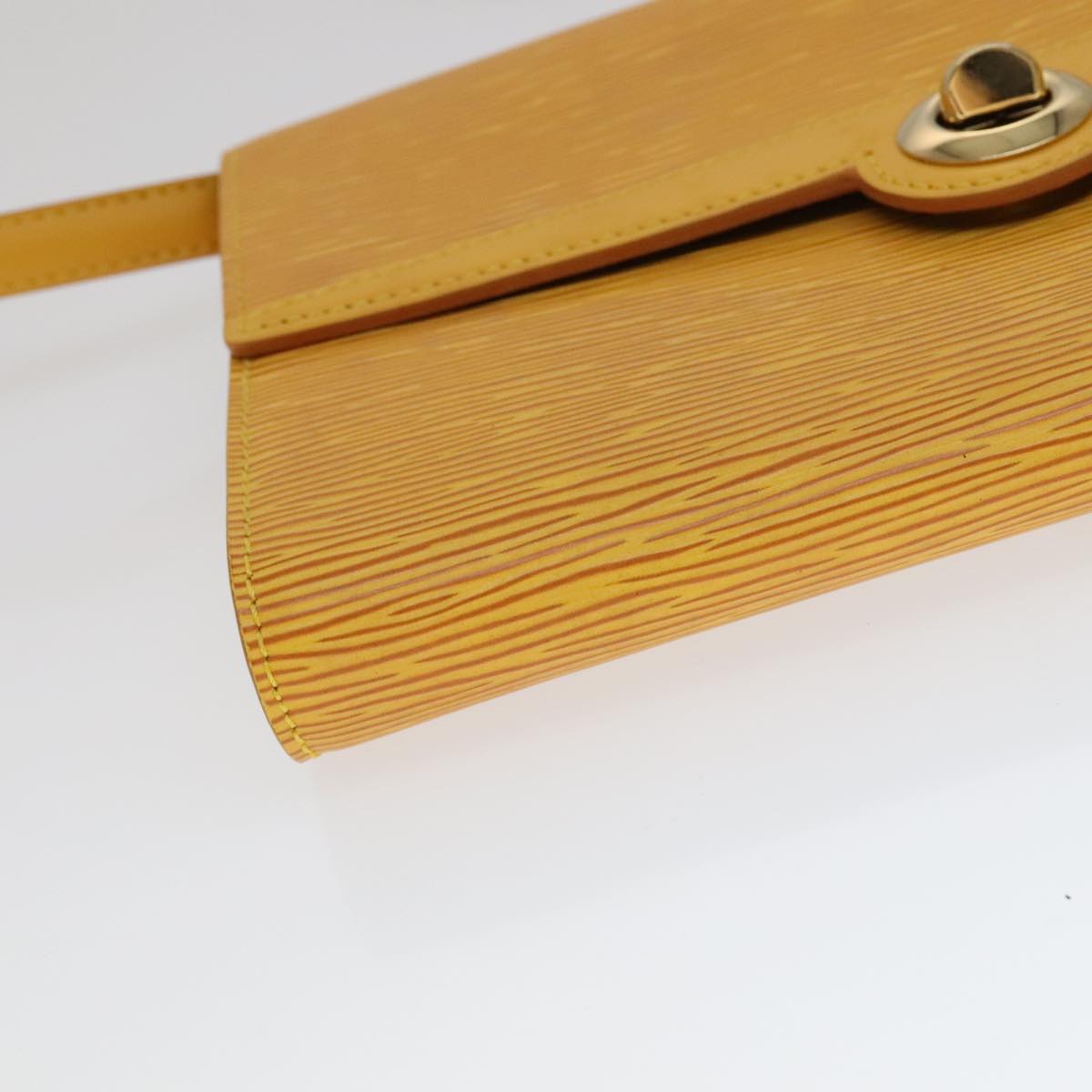 LOUIS VUITTON Epi Arsch Shoulder Bag Yellow M52579 LV Auth 111373