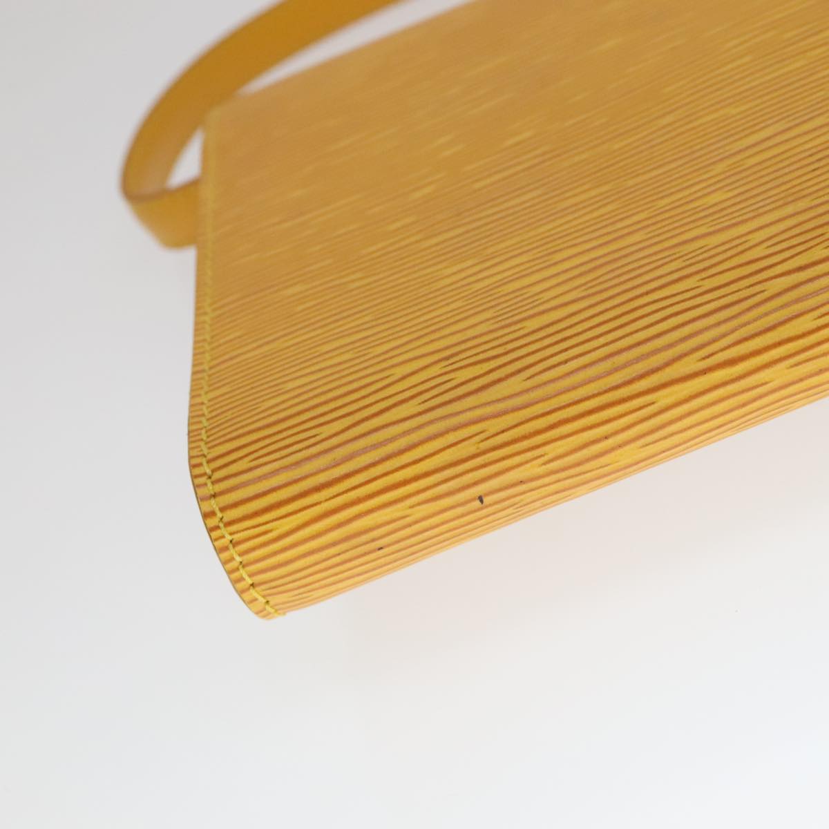 LOUIS VUITTON Epi Arsch Shoulder Bag Yellow M52579 LV Auth 111373