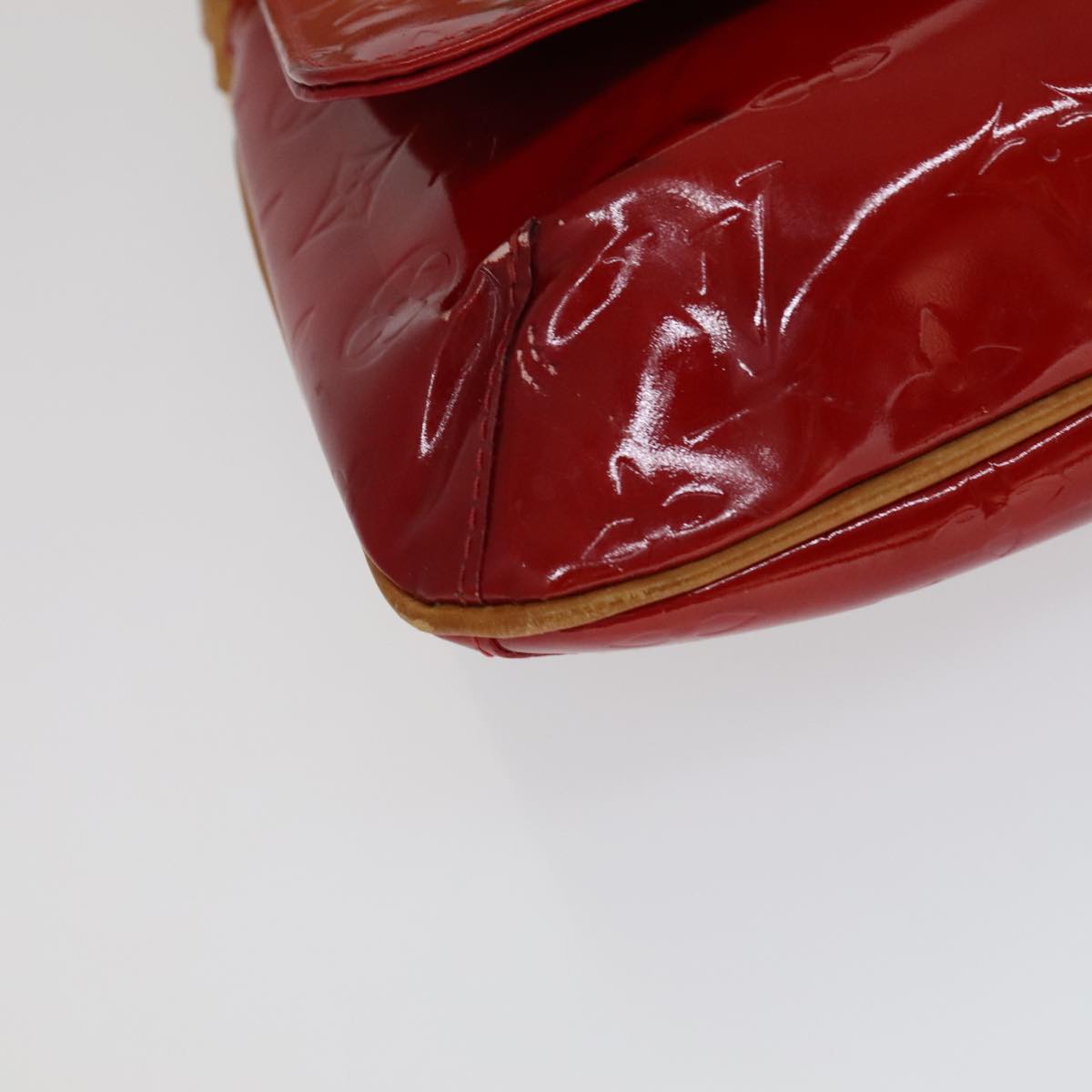 LOUIS VUITTON Monogram Vernis Thompson Street Bag Red M91094 LV Auth 111375