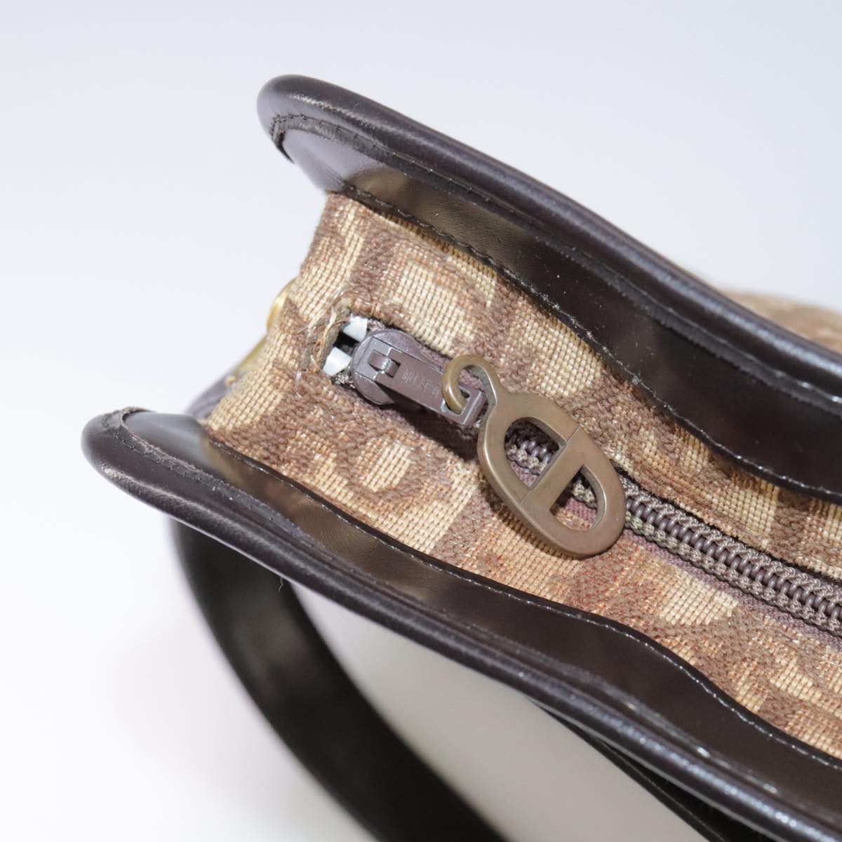 Christian Dior Trotter Canvas Shoulder Bag Gold Brown Auth 111398