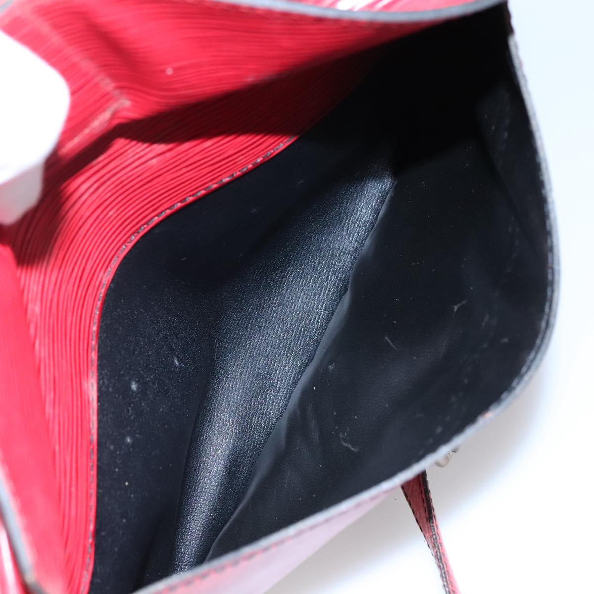 LOUIS VUITTON Epi Jeune Fille MM Shoulder Bag Red M52157 LV Auth 111421