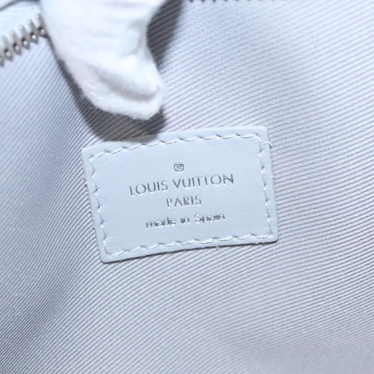 LOUIS VUITTON Monogram White Flat Mensenger Shoulder Bag Bron M44640 Auth 111516