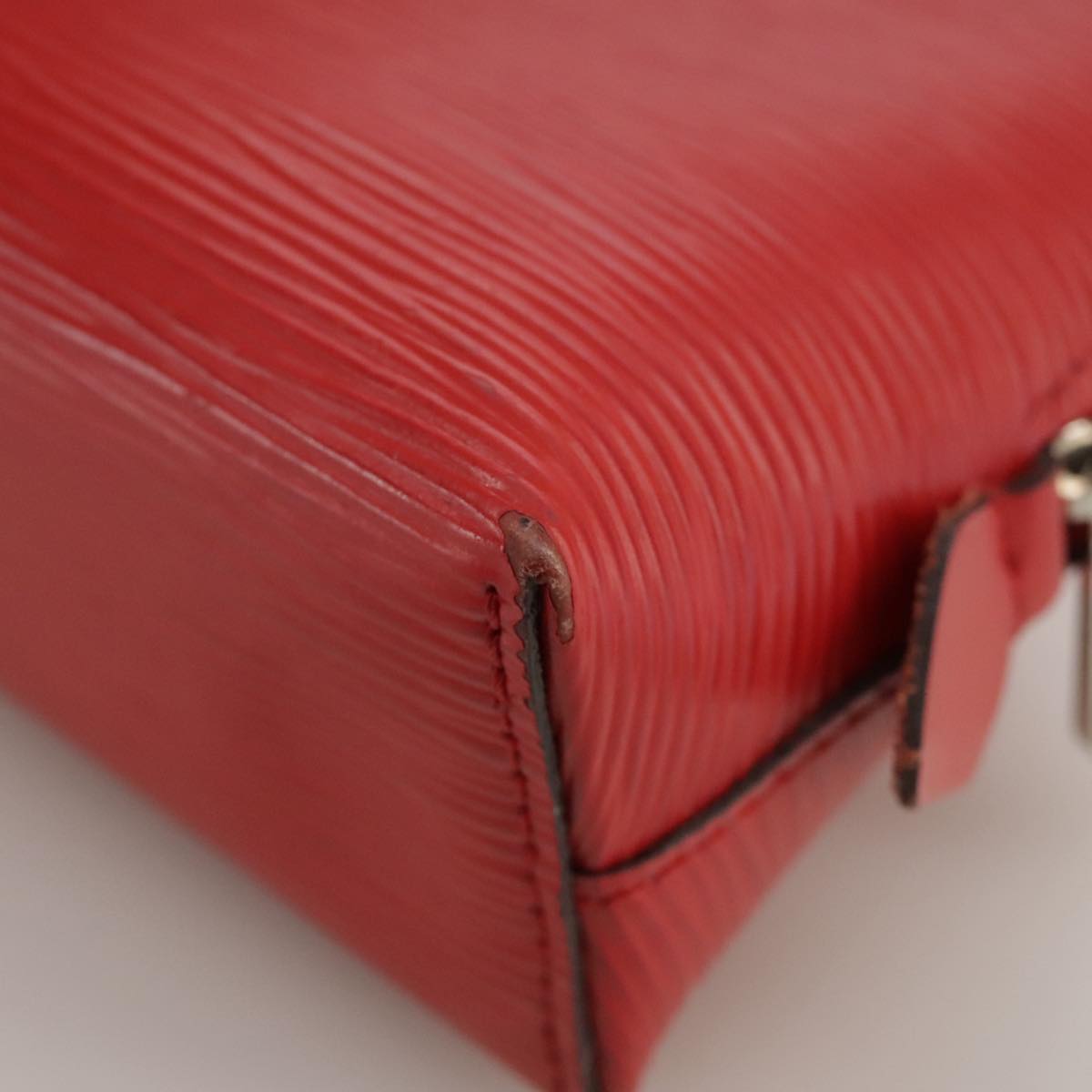 LOUIS VUITTON Epi Pochette Cosmetic PM Pouch Red M41114 LV Auth 111537