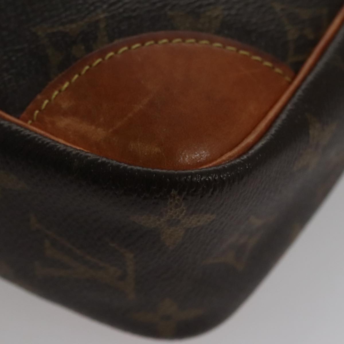 LOUIS VUITTON Monogram Compiegne 28 Clutch Bag M51845 LV Auth 111802