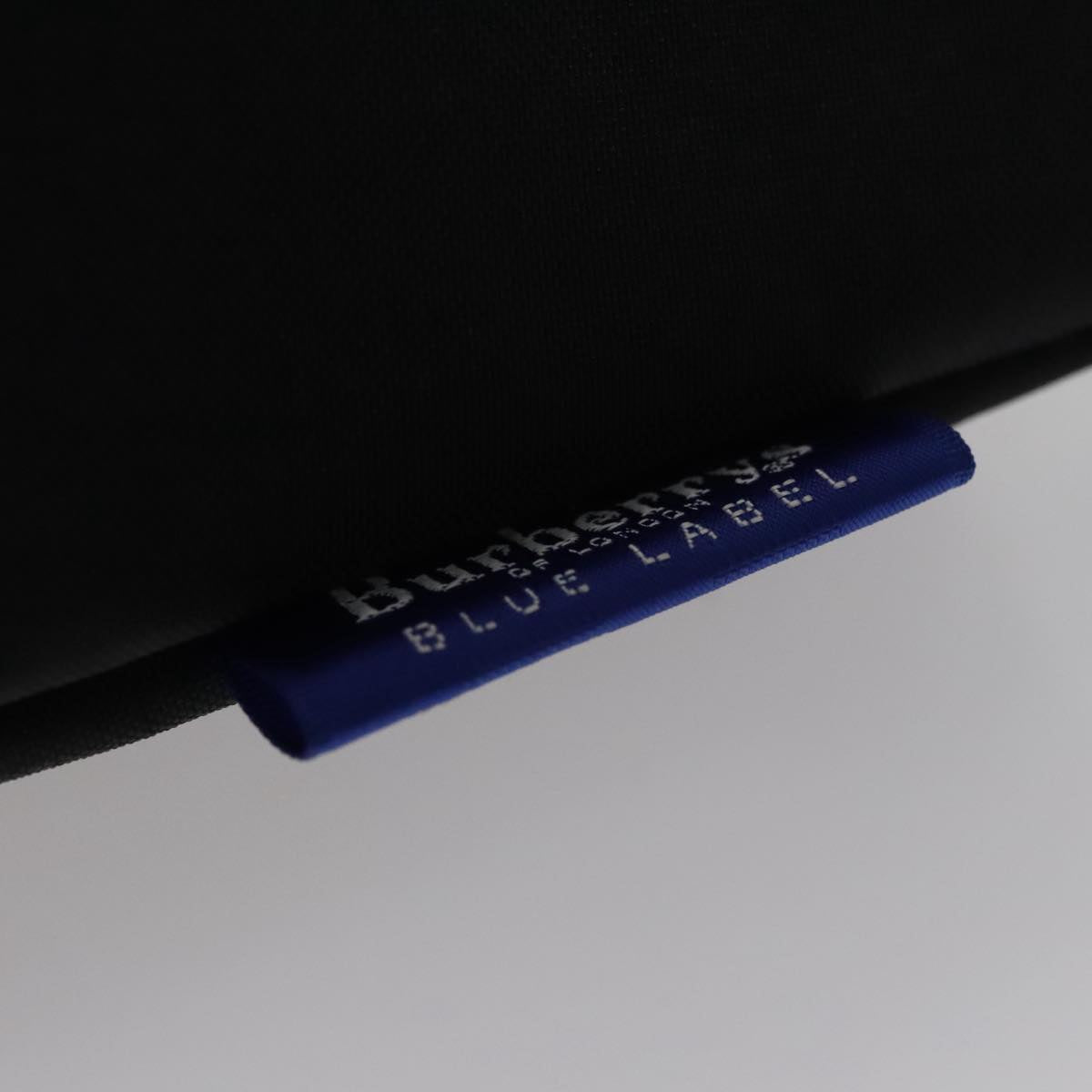 Burberrys Blue Label Hand Bag Nylon Black Auth 111813