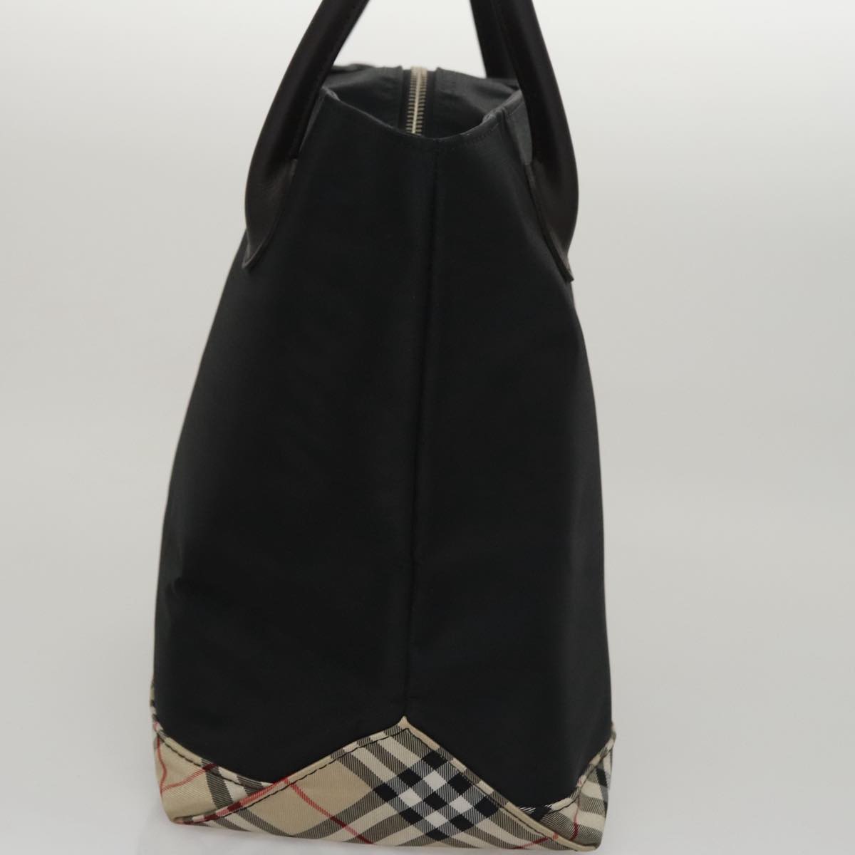 Burberrys Blue Label Hand Bag Nylon Black Auth 111813