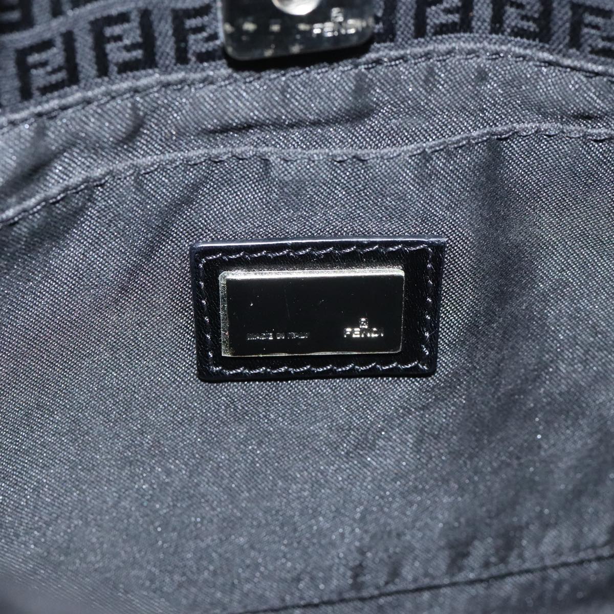 FENDI Zucchino Canvas Shoulder Bag Black Auth 112119