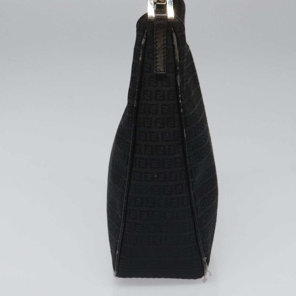 FENDI Zucchino Canvas Shoulder Bag Black Auth 112119