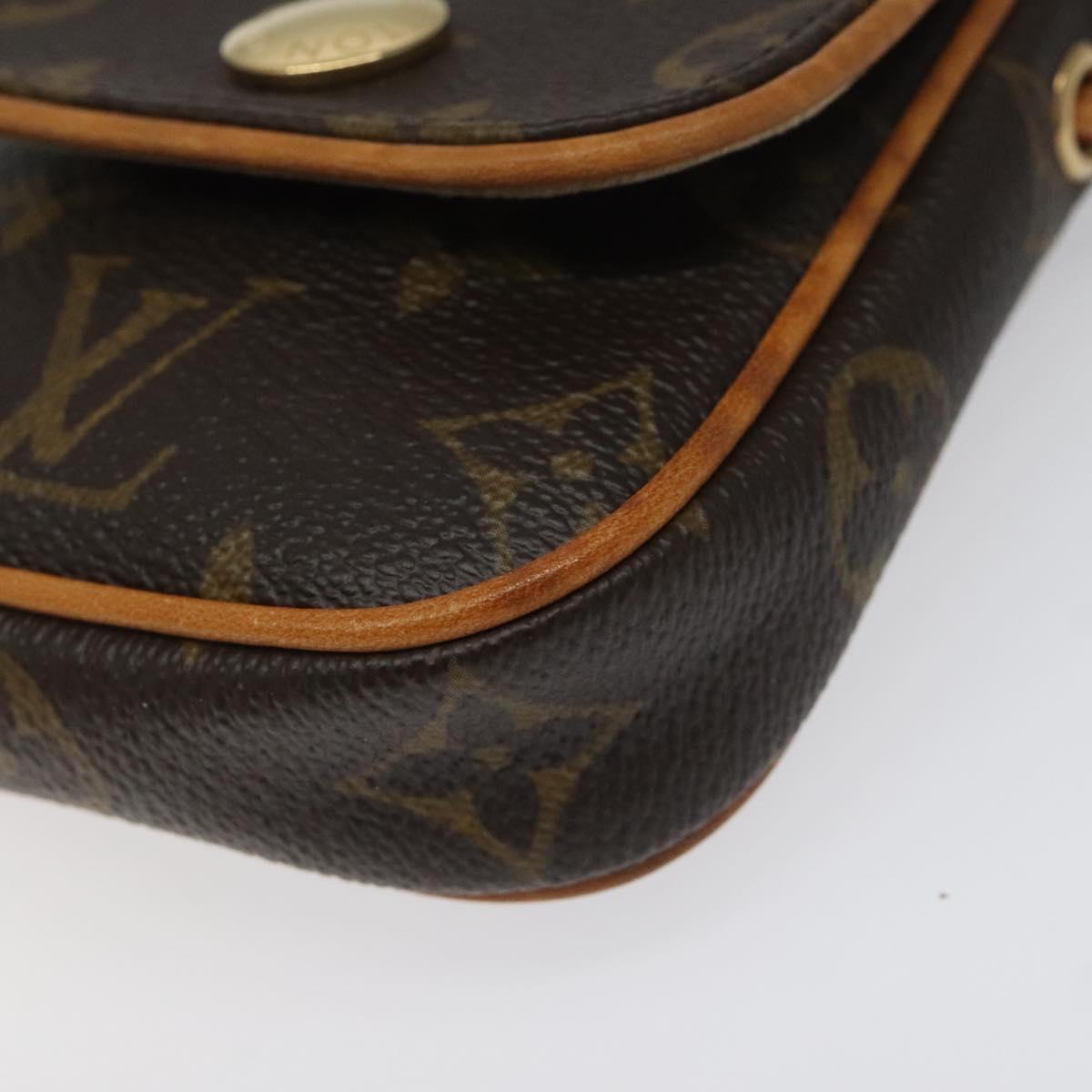 LOUIS VUITTON Monogram Pochette Cancun Shoulder Bag M60018 LV Auth 112488