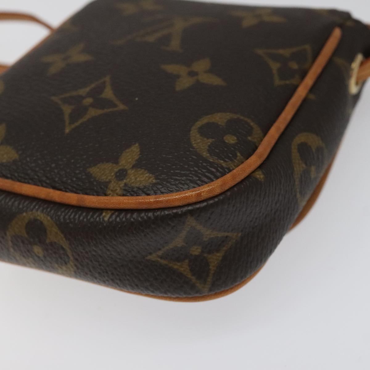 LOUIS VUITTON Monogram Pochette Cancun Shoulder Bag M60018 LV Auth 112488
